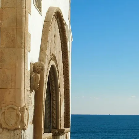 El Xalet 2* Sitges