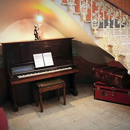 Hotell El Xalet Sitges