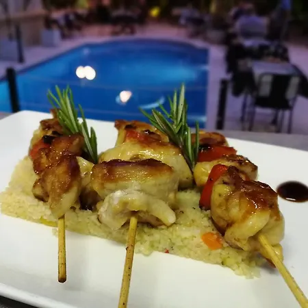 El Xalet 2* סיטגס