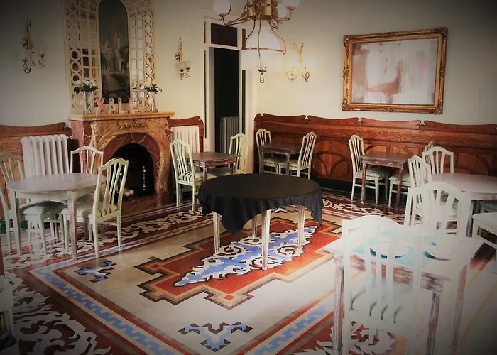 Szálloda El Xalet 2*